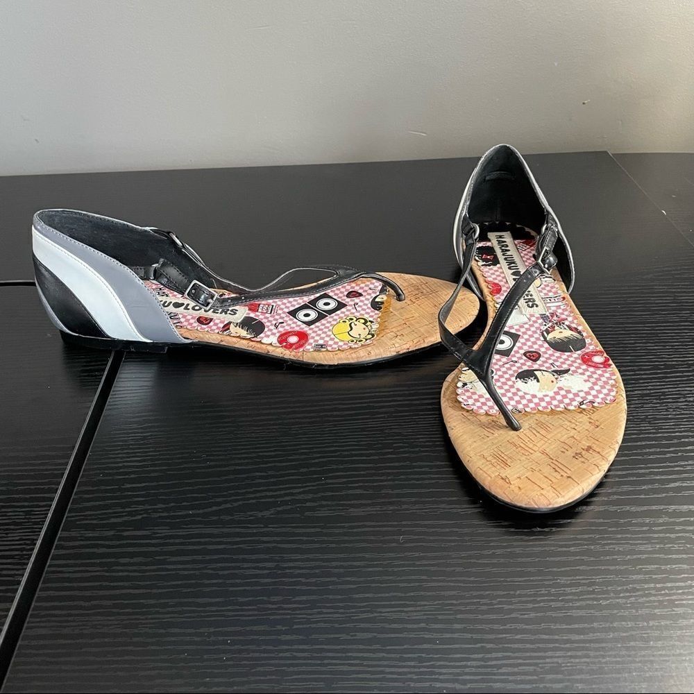 Harajuka Lovers Kroepel Thong Flat Covered Heel Sandals, 10
